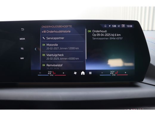 BMW 1 Serie 120 M Sport Automaat / Sportstoelen / Achteruitrijcamera / M Adaptief onderstel / Stoelverwarming ActivLease financial lease