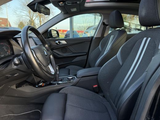 BMW 2 Serie Gran Coup&eacute; 218d Business Ed. | Panorama | Carplay | Live Cockpit | Navi ActivLease financial lease