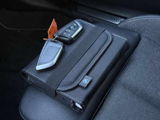 BMW 2 Serie Gran Coup&eacute; 218d Business Ed. | Panorama | Carplay | Live Cockpit | Navi ActivLease financial lease