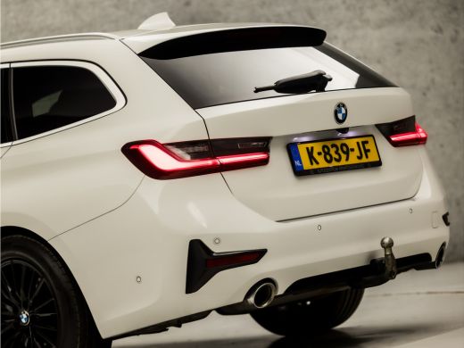 BMW 3 Serie Touring 318i Sportline 157Pk Automaat (APPLE CARPLAY, GROOT NAVI, ZWART HEMEL, LEDER, STOELVERWAR... ActivLease financial lease