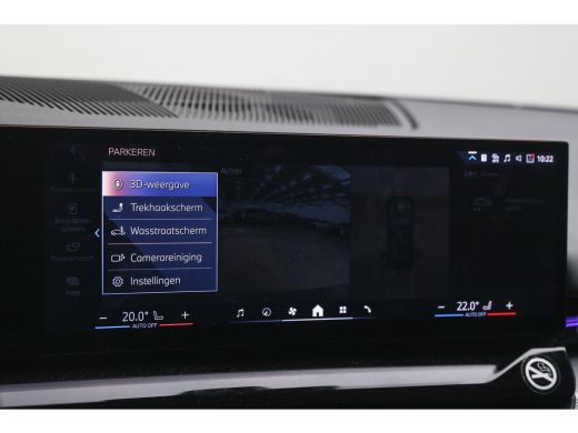 BMW 5 Serie Touring 520i High Executive M Sport Automaat / Panoramadak / Trekhaak / Comfort Access / Adaptiev... ActivLease financial lease