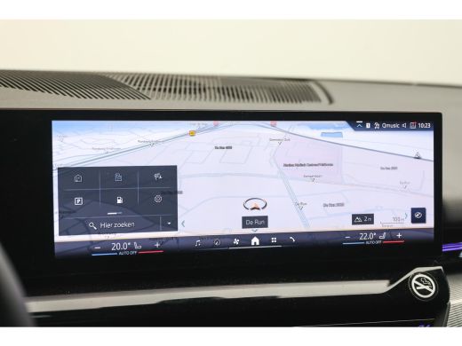 BMW 5 Serie Touring 520i High Executive M Sport Automaat / Panoramadak / Trekhaak / Comfort Access / Adaptiev... ActivLease financial lease