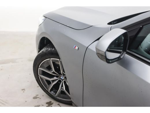 BMW 5 Serie Touring 520i High Executive M Sport Automaat / Panoramadak / Trekhaak / Comfort Access / Adaptiev... ActivLease financial lease