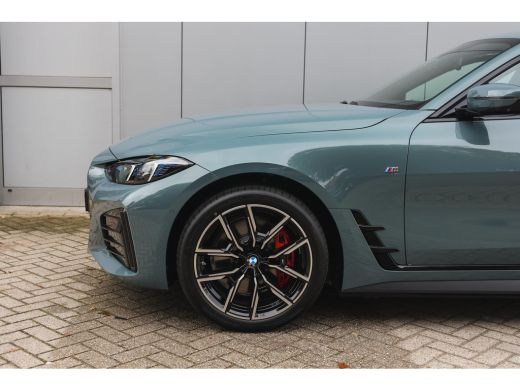 BMW i4 eDrive35 Gran Coup&eacute; High Executive M Sport / Schuif-kanteldak / Adaptieve LED / Active Cruise Con... ActivLease financial lease