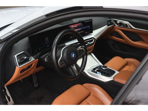BMW i4 eDrive40 High Executive M Sport / Schuif-kanteldak / Sportstoelen / M Adaptief onderstel / Laserl... ActivLease financial lease