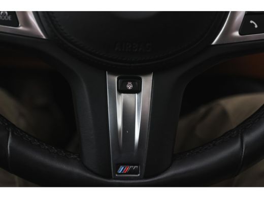 BMW i4 eDrive40 High Executive M Sport / Schuif-kanteldak / Sportstoelen / M Adaptief onderstel / Laserl... ActivLease financial lease