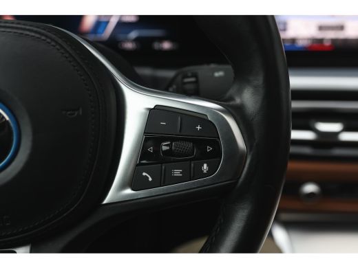 BMW i4 eDrive40 High Executive M Sport / Schuif-kanteldak / Sportstoelen / M Adaptief onderstel / Laserl... ActivLease financial lease