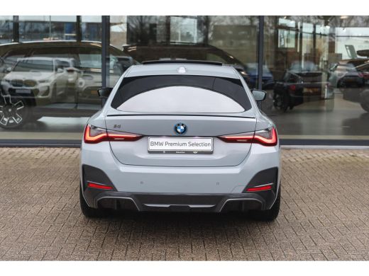 BMW i4 eDrive40 High Executive M Sport / Schuif-kanteldak / Sportstoelen / M Adaptief onderstel / Laserl... ActivLease financial lease
