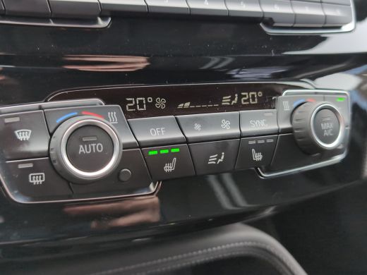 BMW X1 xDrive25e | Plug-In | Sportstoelen | Camera | Elektrische Klep | Cruise Control ActivLease financial lease