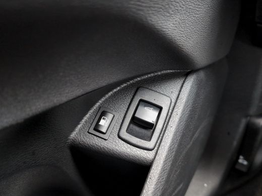 BMW X1 xDrive25e | Plug-In | Sportstoelen | Camera | Elektrische Klep | Cruise Control ActivLease financial lease