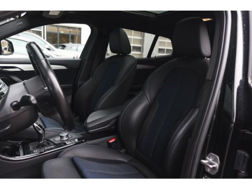 BMW X2 sDrive18i M Sport Automaat / Panoramadak / Sportstoelen / Achteruitrijcamera / M Sportonderstel /... ActivLease financial lease