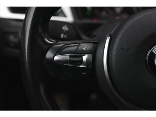 BMW X2 sDrive18i M Sport Automaat / Panoramadak / Sportstoelen / Achteruitrijcamera / M Sportonderstel /... ActivLease financial lease