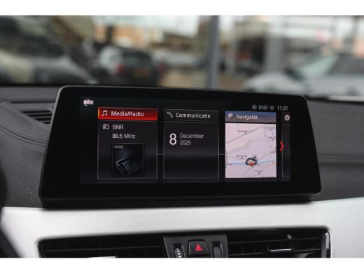 BMW X2 sDrive18i M Sport Automaat / Panoramadak / Sportstoelen / Achteruitrijcamera / M Sportonderstel /... ActivLease financial lease