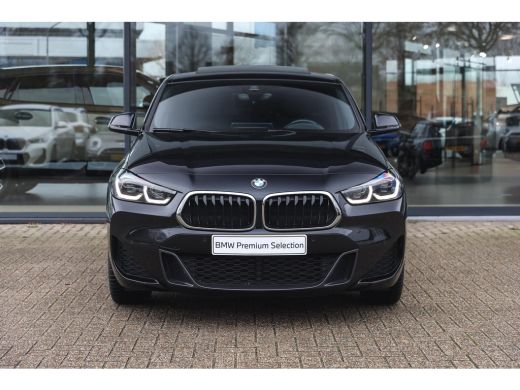 BMW X2 sDrive18i M Sport Automaat / Panoramadak / Sportstoelen / Achteruitrijcamera / M Sportonderstel /... ActivLease financial lease