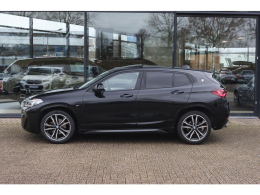 BMW X2 sDrive18i M Sport Automaat / Panoramadak / Sportstoelen / Achteruitrijcamera / M Sportonderstel /... ActivLease financial lease