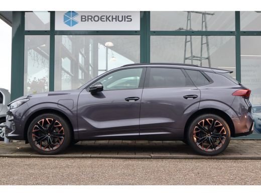 CUPRA Terramar 1.5 TSI e-Hybrid VZ Performance 272PK Volleder | Panoramadak | | Achteruitrijcamera | Dodehoek de... ActivLease financial lease