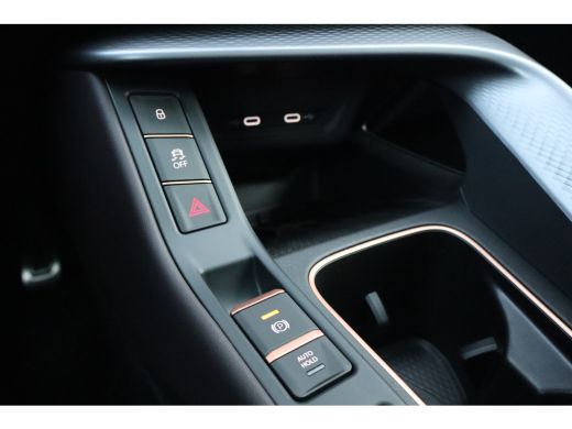 CUPRA Terramar 1.5 TSI e-Hybrid VZ Performance 272PK Volleder | Panoramadak | | Achteruitrijcamera | Dodehoek de... ActivLease financial lease