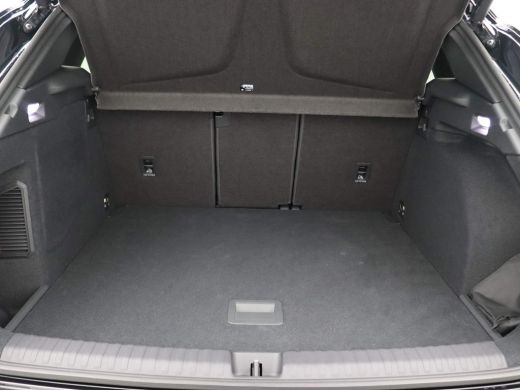 CUPRA Terramar 1.5 TSI e-Hybrid VZ Performance 272PK DSG Sennheiser Audio, Virtual Pedal, Keyless, Pano-Schuifda... ActivLease financial lease