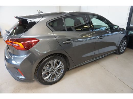 Ford Focus 1.0 EcoBoost Hybrid ST Line Navi Incl. afleverbeurt en 12 Bovag garantie ActivLease financial lease