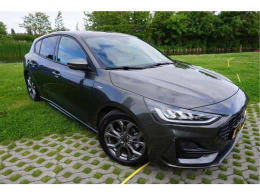 Ford Focus 1.0 EcoBoost Hybrid ST Line Navi Incl. afleverbeurt en 12 Bovag garantie ActivLease financial lease