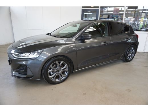 Ford Focus 1.0 EcoBoost Hybrid ST Line Navi Incl. afleverbeurt en 12 Bovag garantie ActivLease financial lease