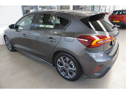 Ford Focus 1.0 EcoBoost Hybrid ST Line Navi Incl. afleverbeurt en 12 Bovag garantie ActivLease financial lease