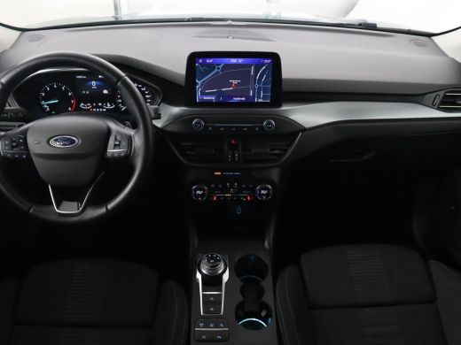 Ford Focus 1.5 EcoBoost Active | Stoel & stuurverwarming | Trekhaak | Camera | Adaptive cruise | Carplay | N... ActivLease financial lease