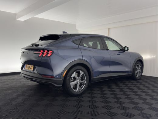 Ford Mustang Mach-E Mach-E RWD 75 kWh [3-Fase ] {SOH-90%} (INCL-BTW) Aut.*LUXURY-LEATHER | FULL-LED | DAB | DIGI-COCK... ActivLease financial lease