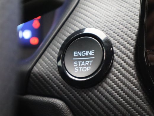 Ford Puma 1.0 EcoBoost Hybrid ST-Line X | Airco | Airco (automatisch) | Armsteun voor ActivLease financial lease