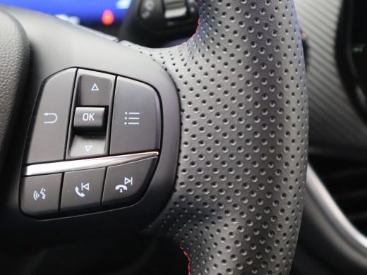 Ford Puma 1.0 EcoBoost Hybrid ST-Line X | Airco | Airco (automatisch) | Armsteun voor ActivLease financial lease
