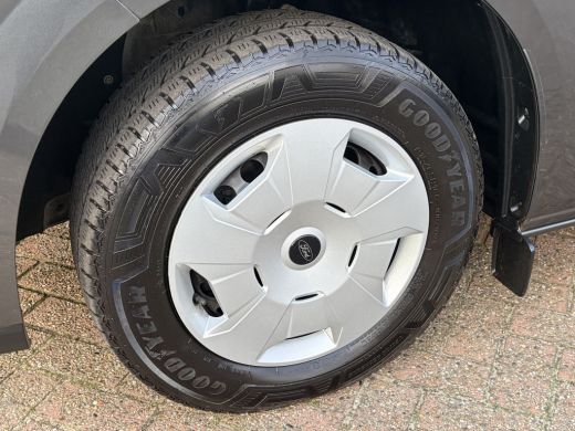 Ford Transit Custom 320 2.0 TDCI 136pk L2H1 Trend | Driver Assistance Pack | Full LED | Heavy duty betimmering | Ford... ActivLease financial lease