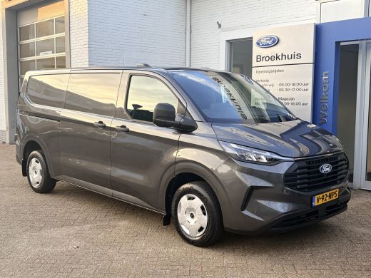 Ford Transit Custom 320 2.0 TDCI 136pk L2H1 Trend | Driver Assistance Pack | Full LED | Heavy duty betimmering | Ford... ActivLease financial lease