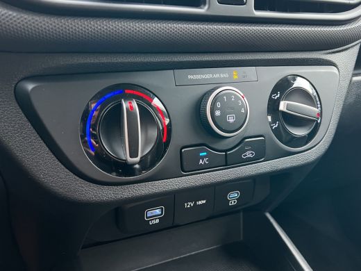 Hyundai i10 1.0 66pk Comfort Smart | LED | Airco | Carplay | Camera | Navigatie | Bluetooth | Cruisecontrol |... ActivLease financial lease