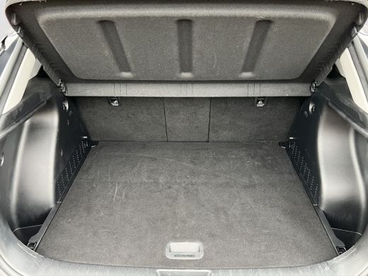 Hyundai Kona 1.6 GDI 141pk HEV Comfort Smart | Camera | Draadloos carplay | Climate control | Adaptive cruise ... ActivLease financial lease