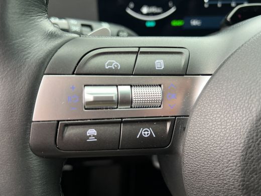 Hyundai Kona 1.6 GDI 141pk HEV Comfort Smart | Camera | Draadloos carplay | Climate control | Adaptive cruise ... ActivLease financial lease