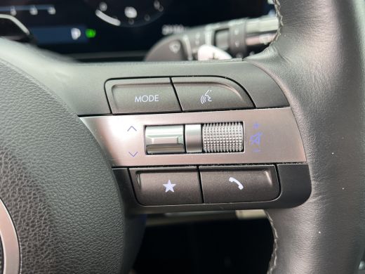 Hyundai Kona 1.6 GDI 141pk HEV Comfort Smart | Camera | Draadloos carplay | Climate control | Adaptive cruise ... ActivLease financial lease