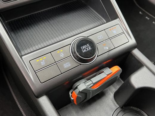 Hyundai Kona 1.6 GDI 141pk HEV Comfort Smart | Camera | Draadloos carplay | Climate control | Adaptive cruise ... ActivLease financial lease