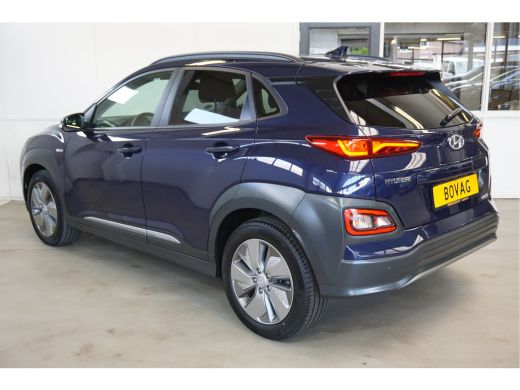 Hyundai Kona EV Style 64 kWh Navigatie, Camera, Stoel en Stuur verwarming. ActivLease financial lease