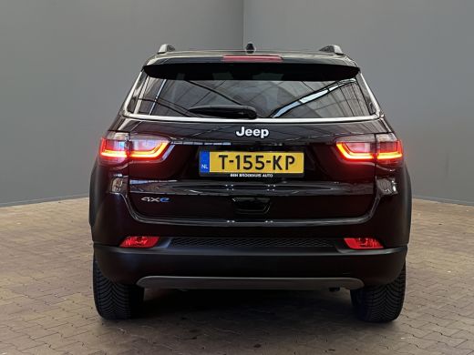 Jeep Compass 4xe 240 Plug-in Hybrid Electric Limited Camera | Digitaal Dashboard | 18" Lichtmetaal | Adaptieve... ActivLease financial lease