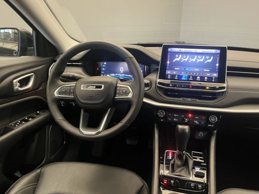 Jeep Compass 4xe 240 Plug-in Hybrid Electric Limited Camera | Digitaal Dashboard | 18" Lichtmetaal | Adaptieve... ActivLease financial lease