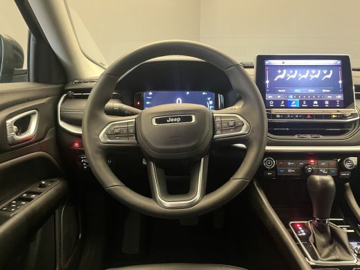 Jeep Compass 4xe 240 Plug-in Hybrid Electric Limited Camera | Digitaal Dashboard | 18" Lichtmetaal | Adaptieve... ActivLease financial lease