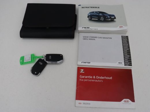 Kia Niro 1.6 GDi Hybrid DynamicLine | Half leder | Adaptive cruise | Carplay | Camera | Navigatie | Climat... ActivLease financial lease