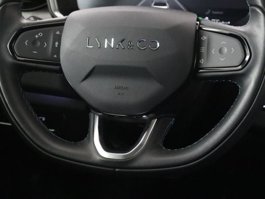 Lynk & Co 01 1.5 Plug In | Panoramadak | Trekhaak | Infinity by Harman | Camera | Adaptive cruise | Stoelverwa... ActivLease financial lease