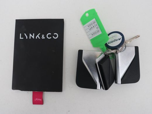 Lynk & Co 01 1.5 Plug In | Panoramadak | Trekhaak | Infinity by Harman | Camera | Adaptive cruise | Stoelverwa... ActivLease financial lease