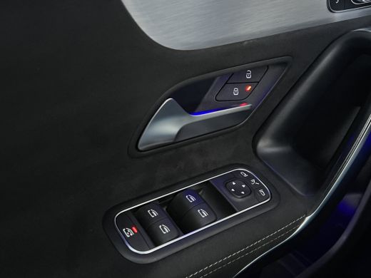 Mercedes-Benz CLA Shooting Brake 250 e Premium Plus AMG | LED Matrix | 19 inch | 360 Camera | Night | Sfeerverlichting ActivLease financial lease