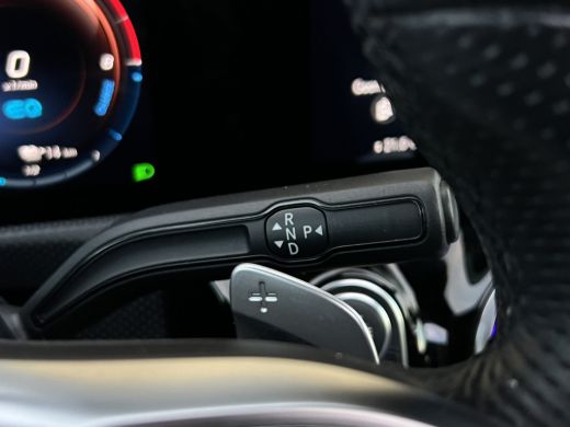 Mercedes-Benz CLA Shooting Brake 250 e Premium Plus AMG | LED Matrix | 19 inch | 360 Camera | Night | Sfeerverlichting ActivLease financial lease