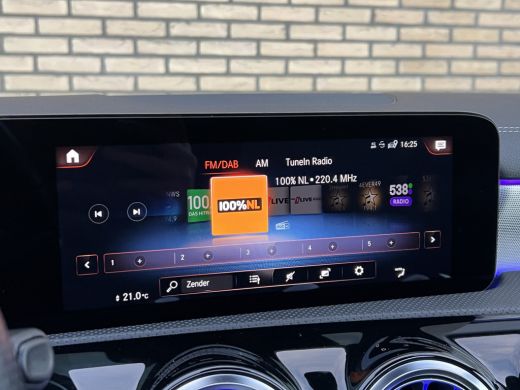 Mercedes-Benz CLA Shooting Brake 250 e Premium Plus AMG | LED Matrix | 19 inch | 360 Camera | Night | Sfeerverlichting ActivLease financial lease