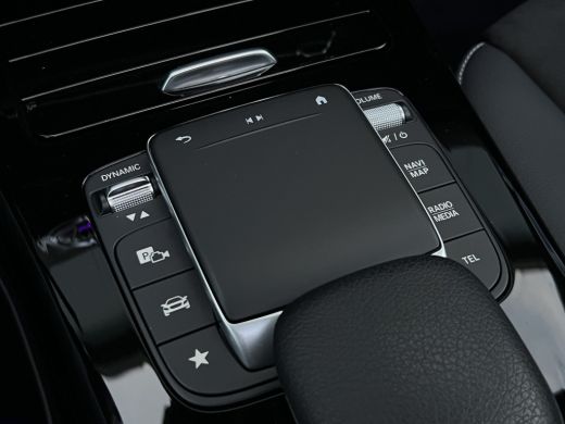 Mercedes-Benz CLA Shooting Brake 250 e Premium Plus AMG | LED Matrix | 19 inch | 360 Camera | Night | Sfeerverlichting ActivLease financial lease