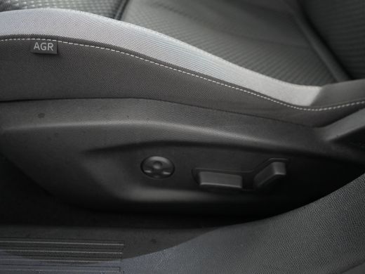 Opel Astra Electric 54 kWh Business Edition | Achteruitrijcamera | Apple Carplay/Android Auto|telefoonintegr... ActivLease financial lease