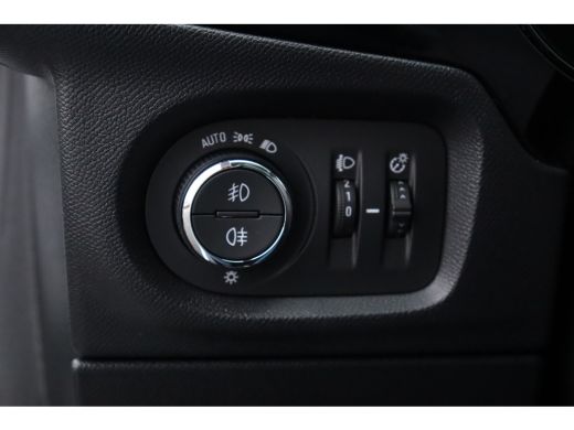 Opel Corsa 1.2 75PK 5-DRS ELEGANCE GS-LINE / NAVI / LEDER / CLIMA / LED / PDC / 17" LMV / UNIEK / CAMERA / P... ActivLease financial lease